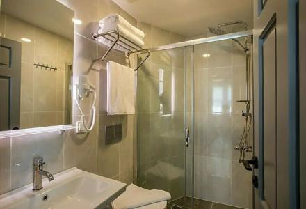 Comfort Suites - 63