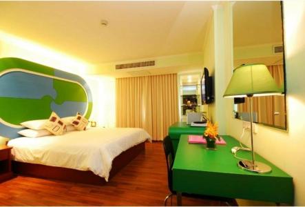 Hip Bangkok - 105
