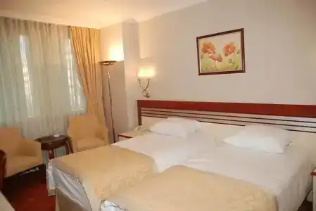 Akar International - 120