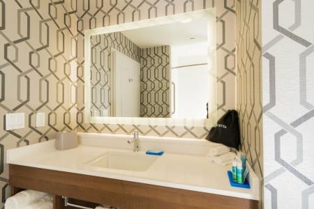 Holiday Inn Express & Suites HOLLYWOOD WALK OF FAME by IHG - 261