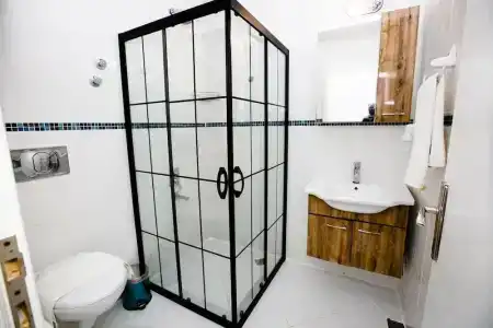 Lagoon Boutique - 54