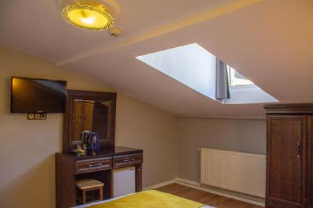Tulip House - 69