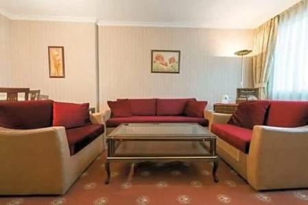 Akar International - 96