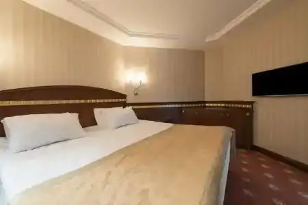 Akar International - 92