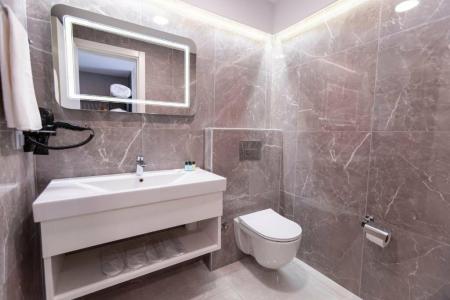 Alan Suites - 65