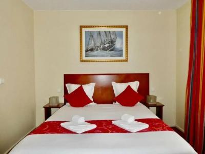 Hôtel Bellevue Montmartre - 57