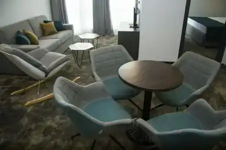 Best Western PLUS Premium Inn - 117