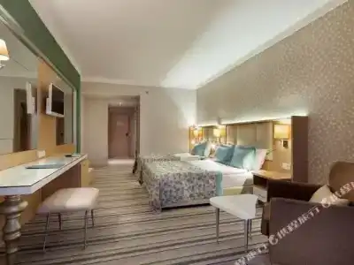 Royal Garden Beach - 104