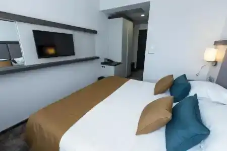 Best Western PLUS Premium Inn - 130