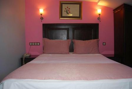 Tulip House - 61