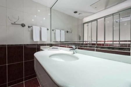 Akar International - 36