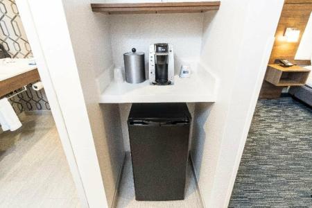 Holiday Inn Express & Suites HOLLYWOOD WALK OF FAME by IHG - 216