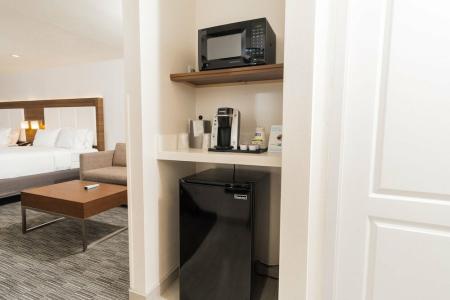 Holiday Inn Express & Suites HOLLYWOOD WALK OF FAME by IHG - 273