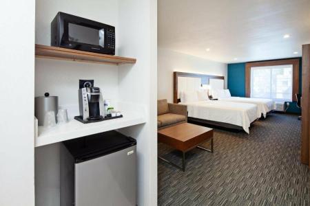 Holiday Inn Express & Suites HOLLYWOOD WALK OF FAME by IHG - 242