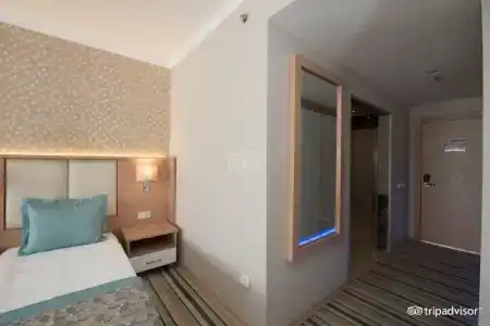 Royal Garden Beach - 106