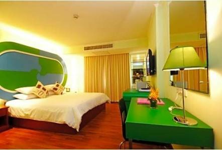 Hip Bangkok - 159