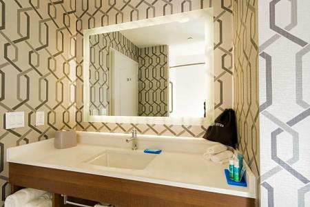Holiday Inn Express & Suites HOLLYWOOD WALK OF FAME by IHG - 228
