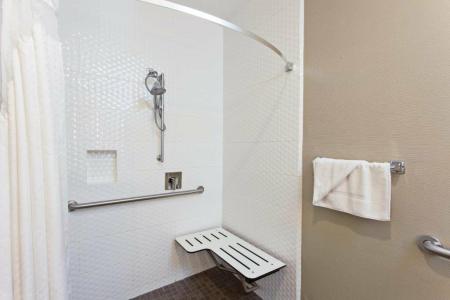 Holiday Inn Express & Suites HOLLYWOOD WALK OF FAME by IHG - 67