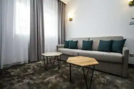 Best Western PLUS Premium Inn - 113