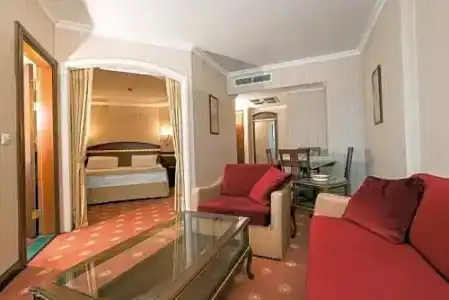 Akar International - 102