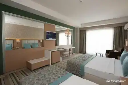 Royal Garden Beach - 55