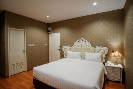 The O-Zone Airport Inn - 51