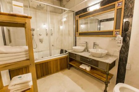 Imperial Cave Suites & Spa - 214