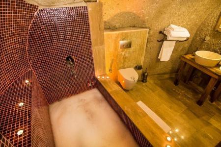 Caldera Cave & Restaurant - 502