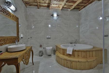 Elevres Stone House - 316