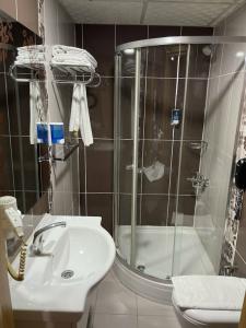 Demosan City Otel - 81
