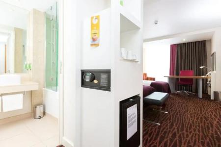 Holiday Inn MANCHESTER - MEDIACITYUK by IHG - 53