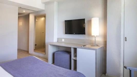 Be Live Adults Only Marivent - 42