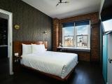 One-Bedroom King Suite
