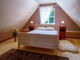 2 Bedrooms Cottage