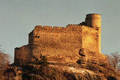 Khoynik Castle