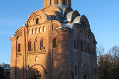 Pyatnytska Church in Chernihiv